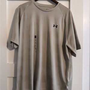 Under Armour Men's Beige Short Sleeve Tee